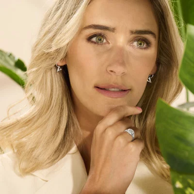 Zilveren letter oorbellen | Letter oorbellen kopen