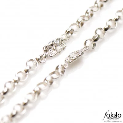 Piet piet ketting | Surinaamse culturele sieraden | Surinaamse juwelier