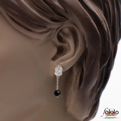 Mattenklopper oorbellen met zwarte kraal - 2