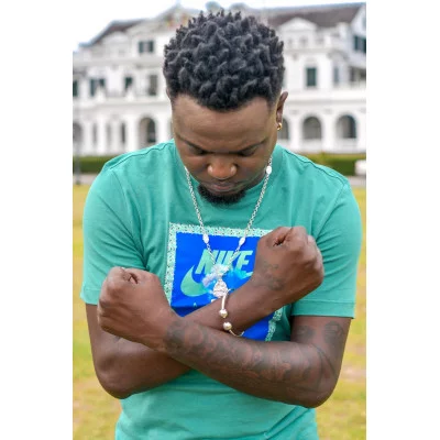 Surinaamse muziek | Surinaamse ketting | Surinaamse artietsen